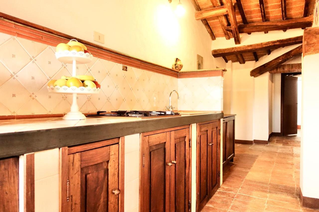 Villa Buonsignori - Wine & Olive Oil Farm Corsano  Extérieur photo