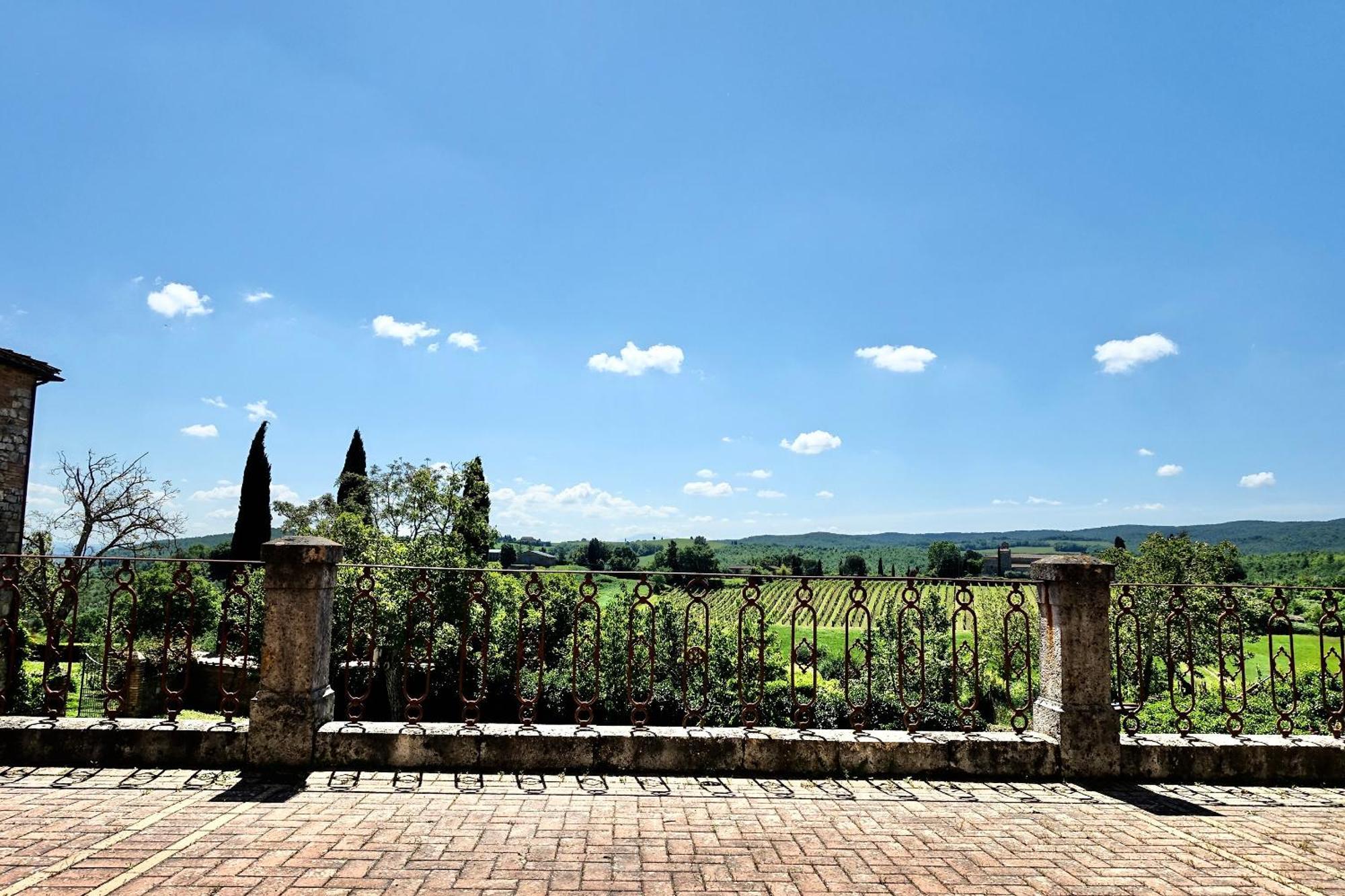 Villa Buonsignori - Wine & Olive Oil Farm Corsano  Extérieur photo