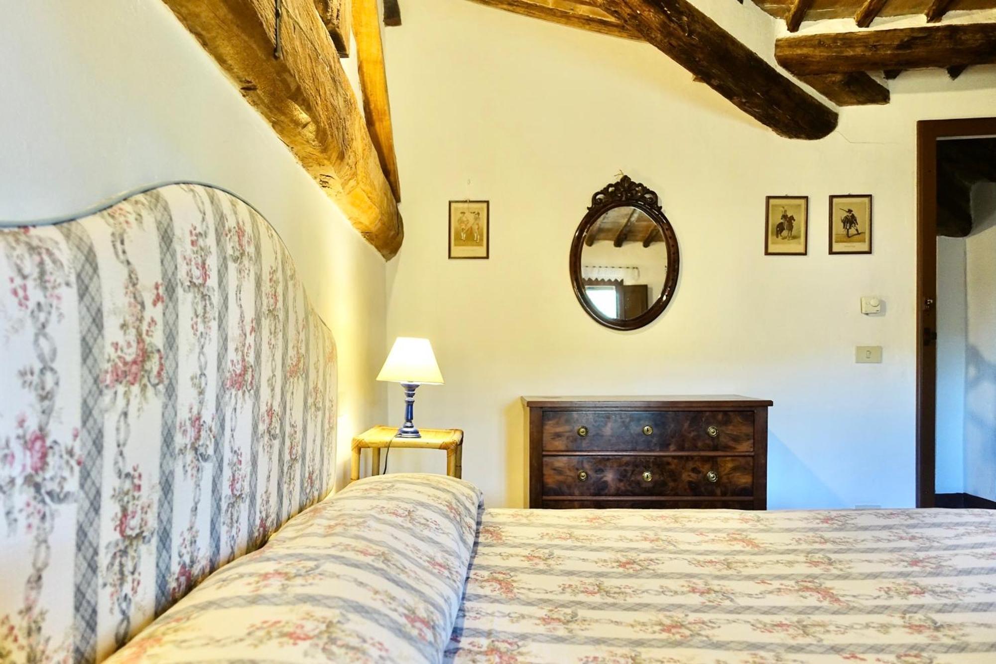 Villa Buonsignori - Wine & Olive Oil Farm Corsano  Extérieur photo